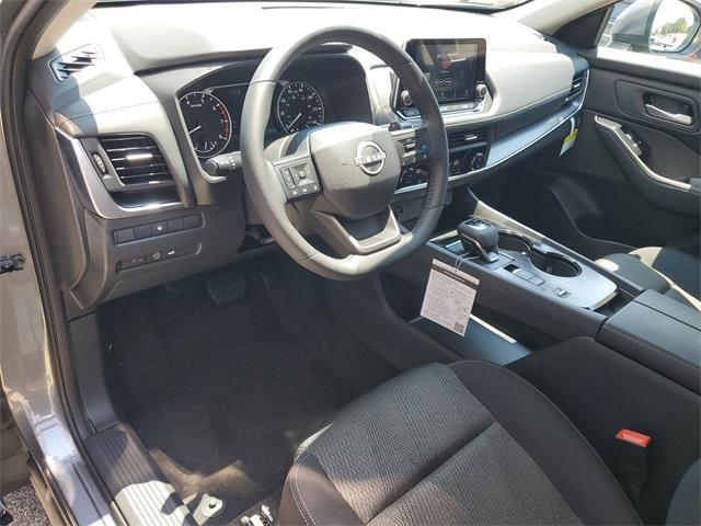 Photo of 2026 Gun Metallic Nissan Rogue