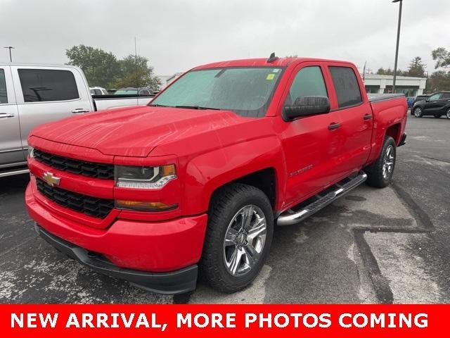 Photo of 2018 Red Chevrolet Silverado 1500