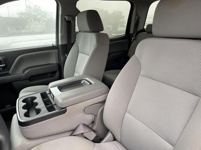 Photo of 2018 Red Chevrolet Silverado 1500
