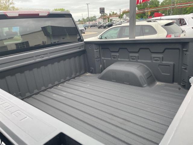 Photo of 2024 Black Chevrolet Silverado 1500