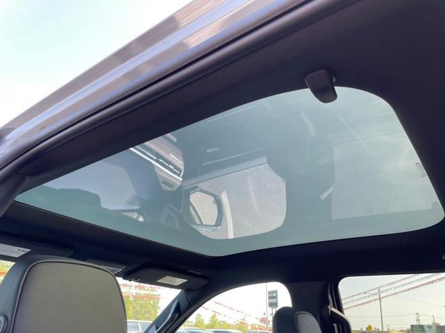 Photo of 2024 Gray GMC Sierra EV