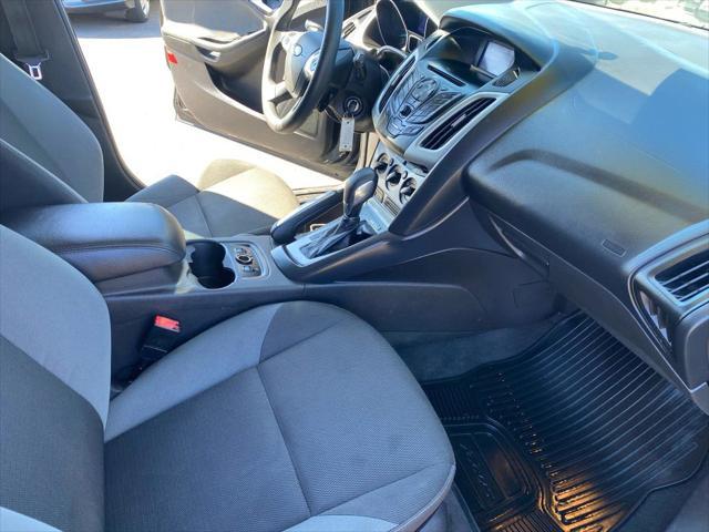 Photo of 2013 Black Ford Focus