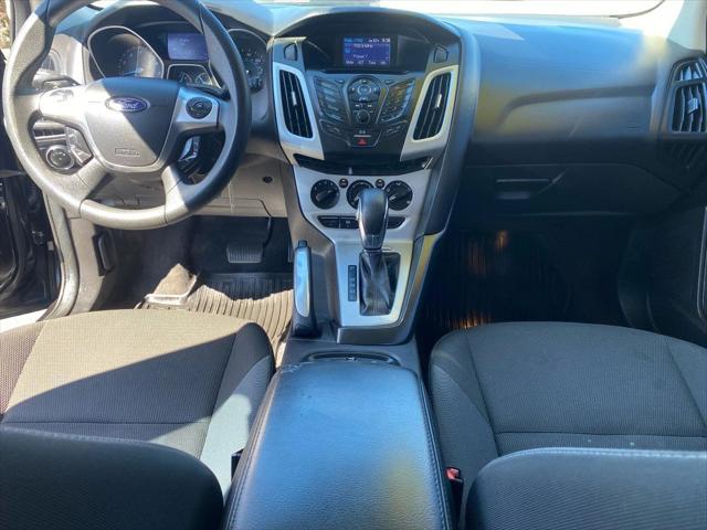 Photo of 2013 Black Ford Focus