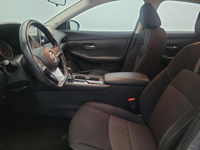Photo of 2022 Gun Metallic Nissan Sentra