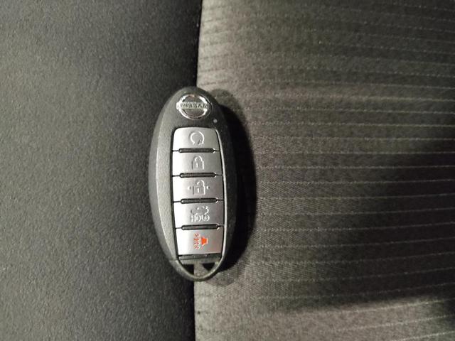 Photo of 2022 Gun Metallic Nissan Altima