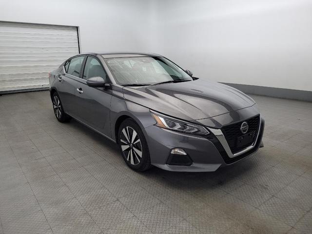 Photo of 2022 Gun Metallic Nissan Altima