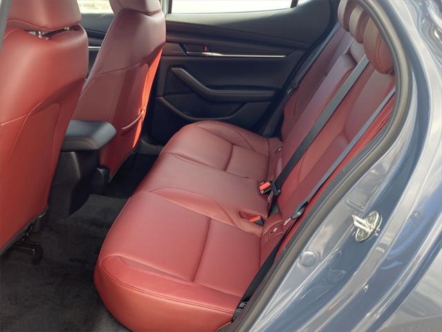 Photo of 2023 Polymetal Gray Metallic Mazda Mazda3