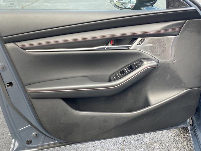 Photo of 2023 Polymetal Gray Metallic Mazda Mazda3