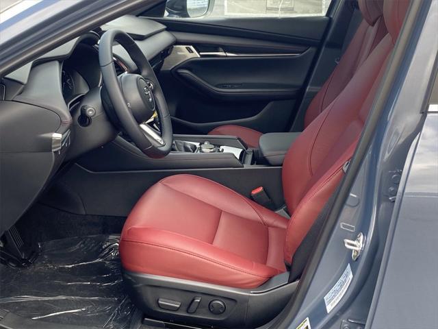Photo of 2023 Polymetal Gray Metallic Mazda Mazda3