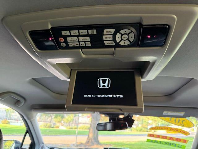 Photo of 2017 Black Honda Pilot