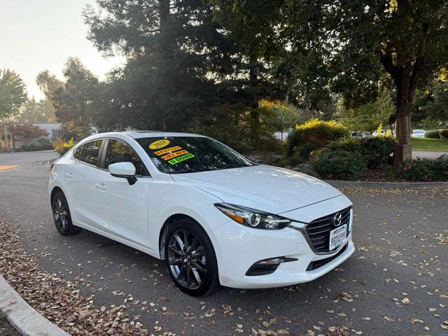 Photo of 2018 Snowflake White Pearl Mica Mazda Mazda3