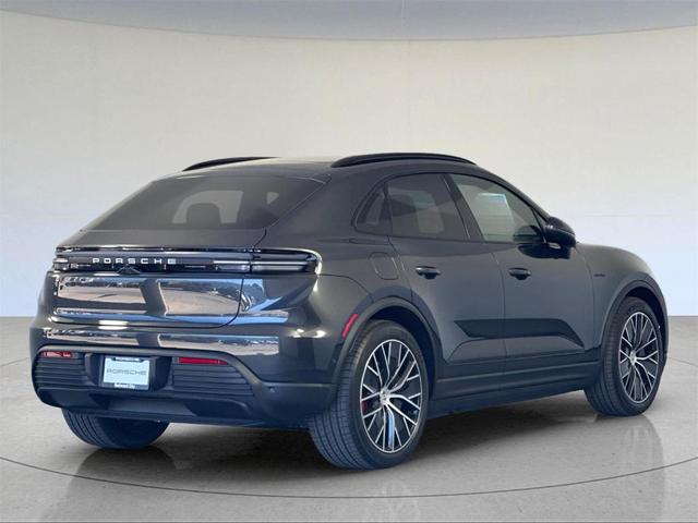 Photo of 2025 Gray Porsche Macan