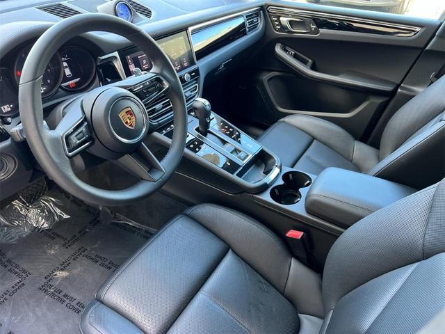 Photo of 2025 Volcano Grey Metallic Porsche Macan