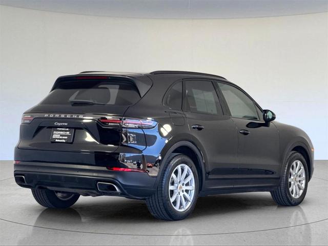 Photo of 2021 Black Porsche Cayenne