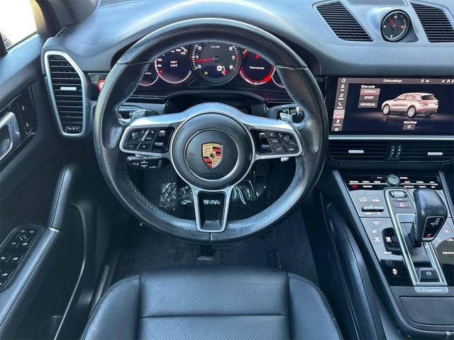 Photo of 2021 Black Porsche Cayenne