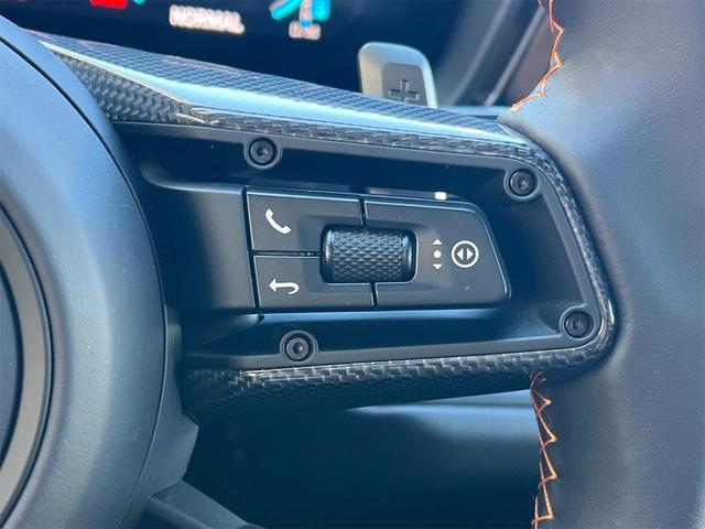 Photo of 2025 Gray Porsche Cayenne