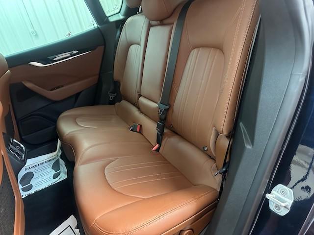 Photo of 2022 Blue Maserati Levante