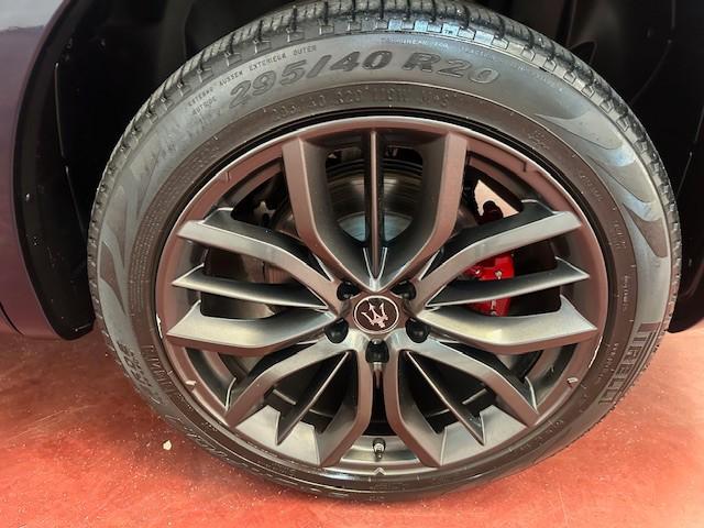 Photo of 2022 Blue Maserati Levante