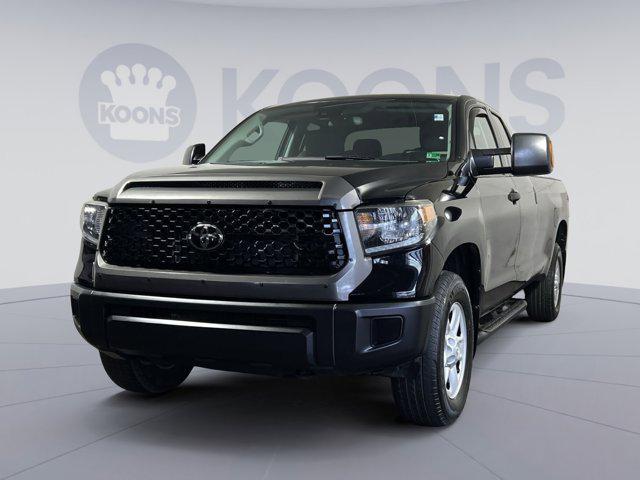 Photo of 2020 Midnight Black Metallic Toyota Tundra