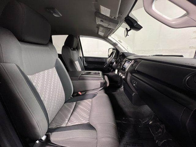 Photo of 2020 Midnight Black Metallic Toyota Tundra