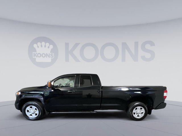 Photo of 2020 Midnight Black Metallic Toyota Tundra