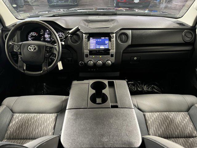 Photo of 2020 Midnight Black Metallic Toyota Tundra