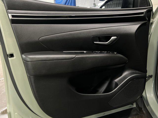 Photo of 2023 Sage Gray Hyundai SANTA CRUZ