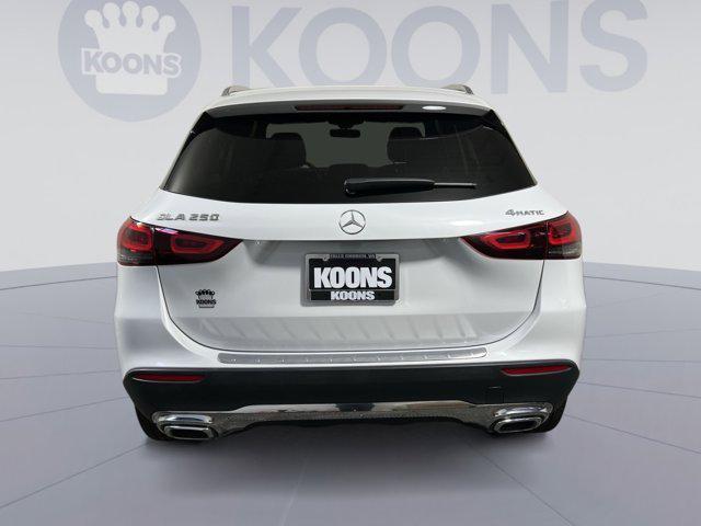 Photo of 2021 Digital White Metallic Mercedes-Benz GLA 250