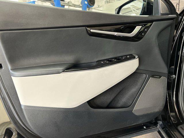 Photo of 2023 Aurora Black Pearl Kia EV6