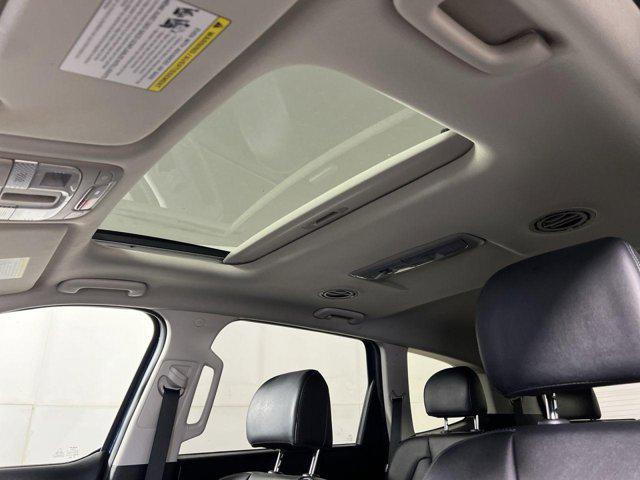 Photo of 2023 Midnight Lake Blue Kia Telluride