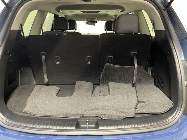Photo of 2023 Midnight Lake Blue Kia Telluride