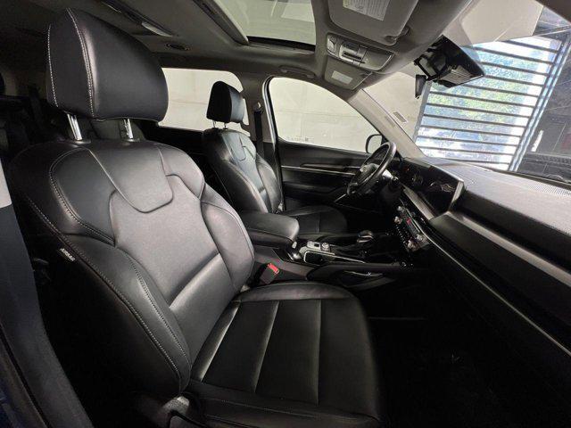 Photo of 2023 Midnight Lake Blue Kia Telluride