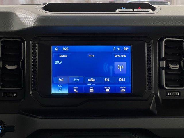 Photo of 2022 VELOCITY BLUE METALLIC Ford Bronco