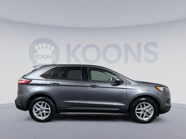 Photo of 2024 CARBONIZED GRAY Ford Edge