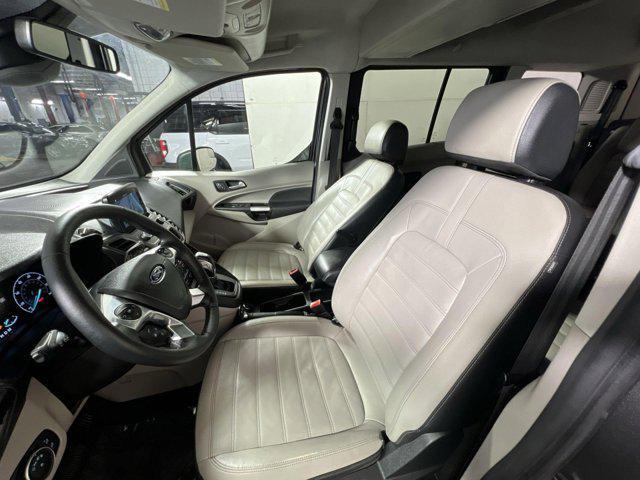 Photo of 2019 MAGNETIC METALLIC Ford Transit Connect