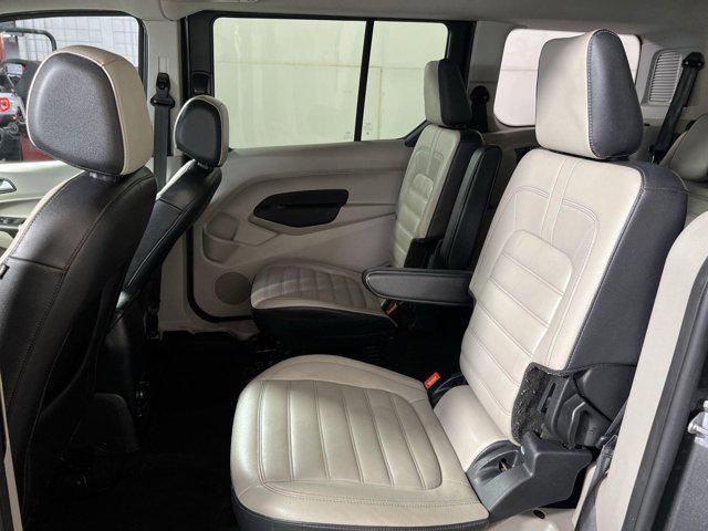 Photo of 2019 MAGNETIC METALLIC Ford Transit Connect