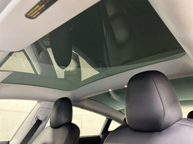 Photo of 2021 Gray Tesla Model 3