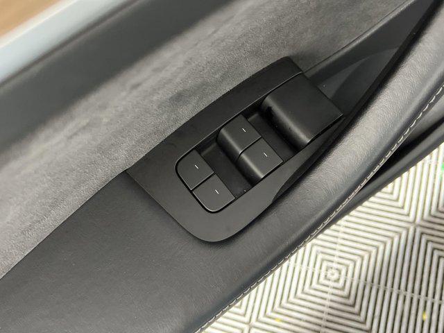 Photo of 2021 Gray Tesla Model 3