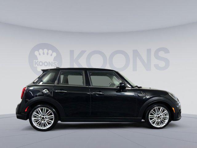 Photo of 2024 Black MINI Hardtop