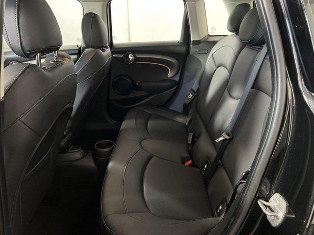 Photo of 2024 Black MINI Hardtop