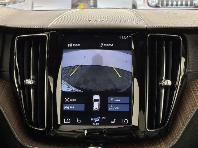 Photo of 2019 Black Volvo XC60