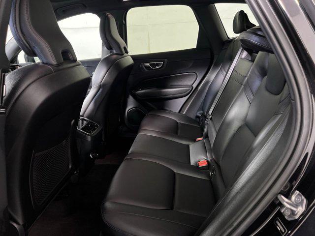 Photo of 2019 Black Volvo XC60