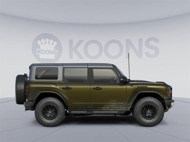 Photo of 2025 SHELTER GREEN Ford Bronco