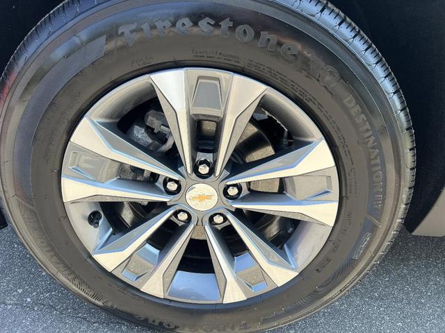 Photo of 2025 Gray Chevrolet Equinox