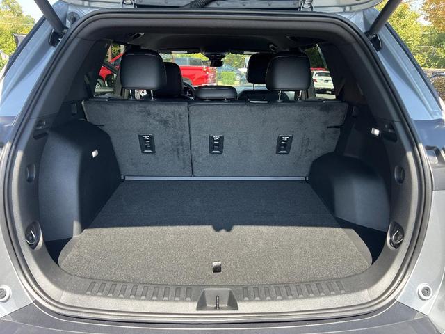 Photo of 2025 Gray Chevrolet Equinox