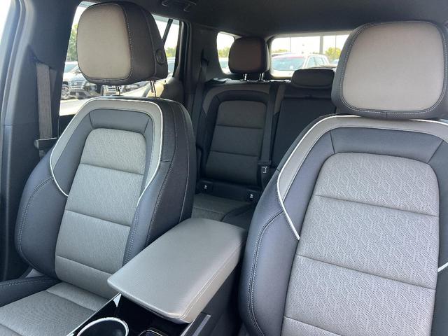 Photo of 2025 Gray Chevrolet Equinox