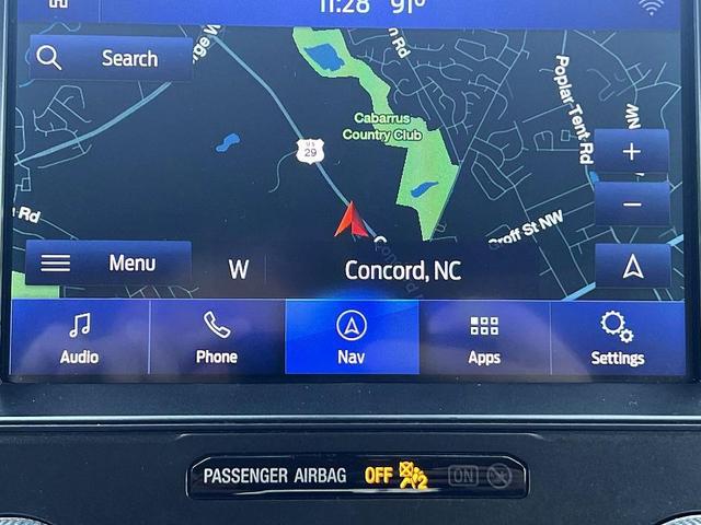 Photo of 2021 White Ford Expedition