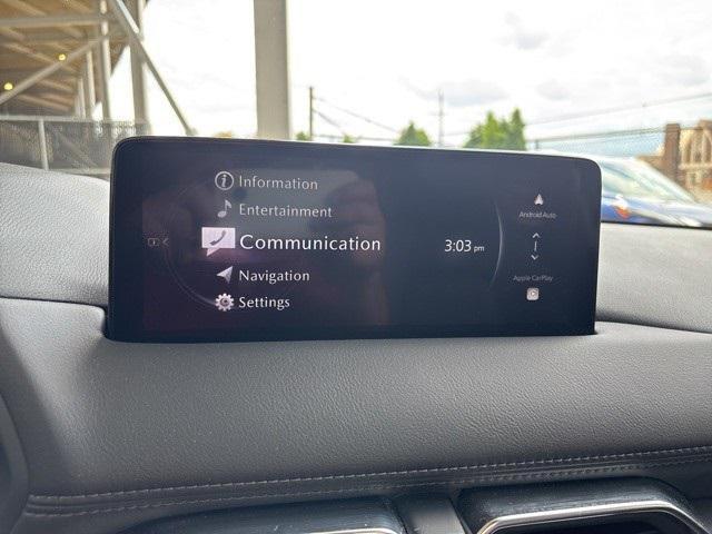Photo of 2025 White Mazda CX-5