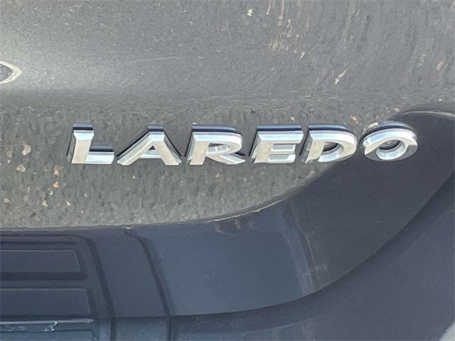 Photo of 2014 Gray Jeep Grand Cherokee