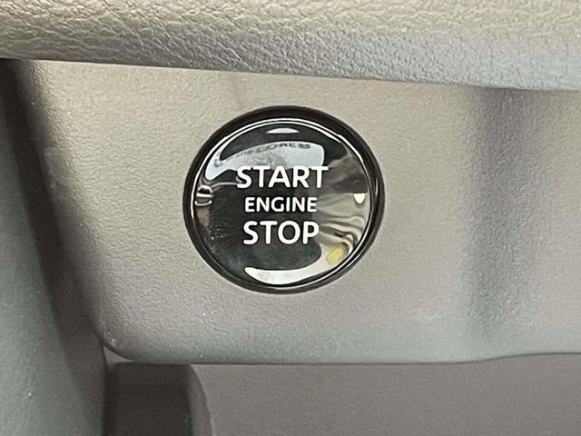 Photo of 2026 Scarlet Ember Tintcoat Nissan Rogue